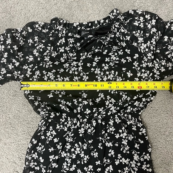 NWOT Aqua Midi Flounce Dress by Bloomingdale’s -black white floral - Size Small - Picture 10 of 11
